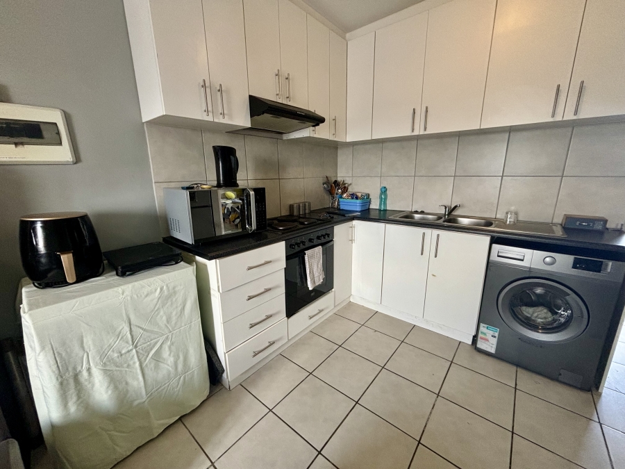 2 Bedroom Property for Sale in Brackenfell South Western Cape